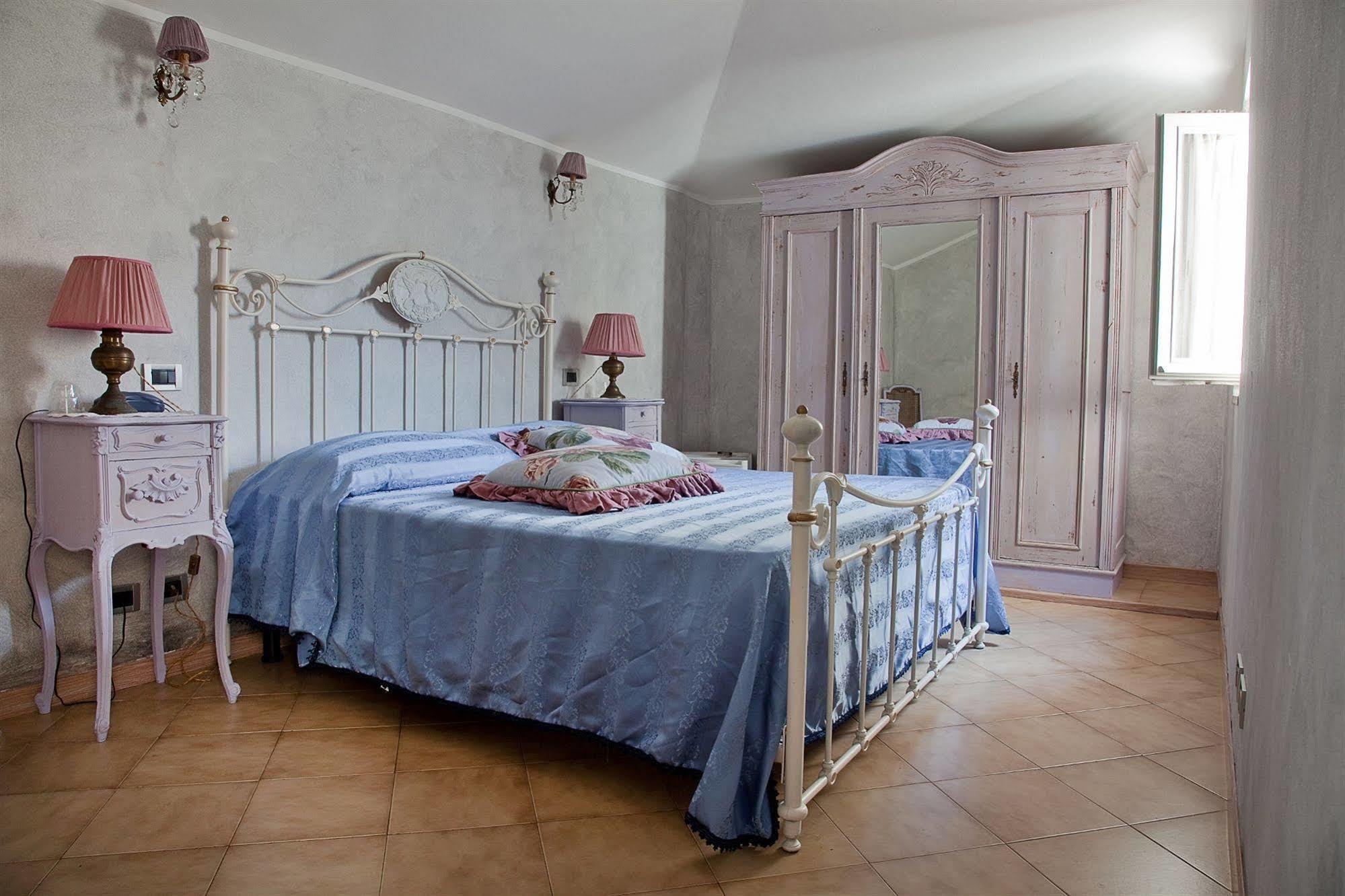 Hotel La Petite Maison Viareggio Exterior foto